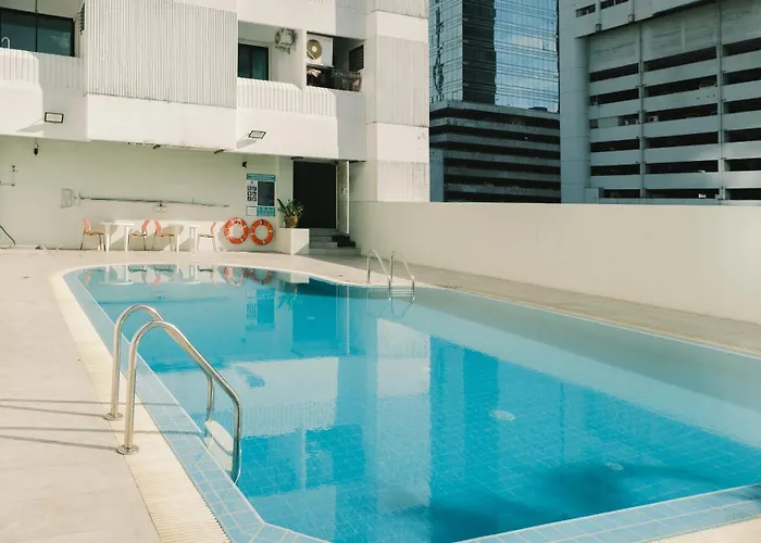 2 Bedroom Sleeps6 I Center Silom * Bangkok